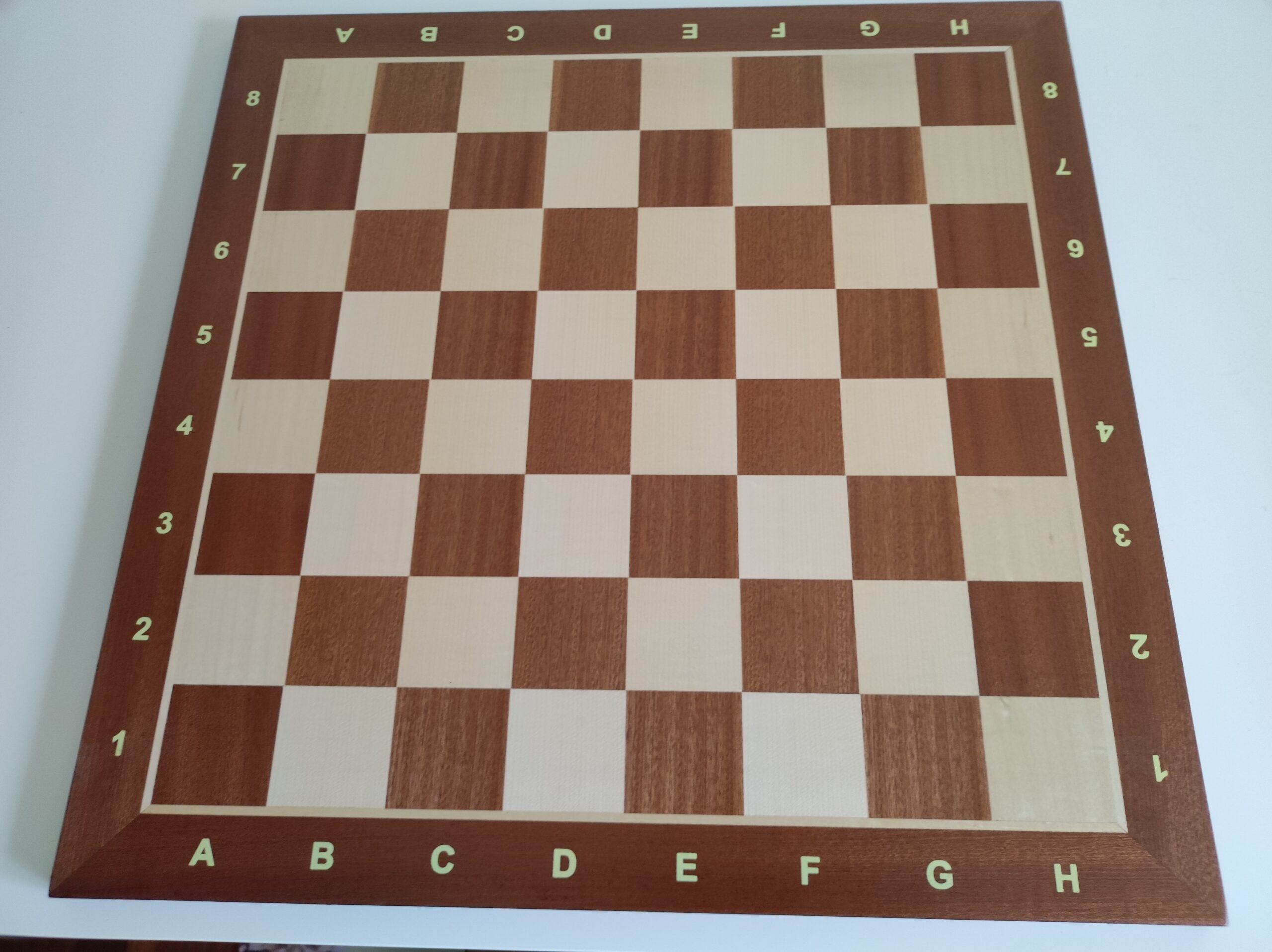 Tablero madera caoba y arce de 52cm con coordenadas - Imagen 2