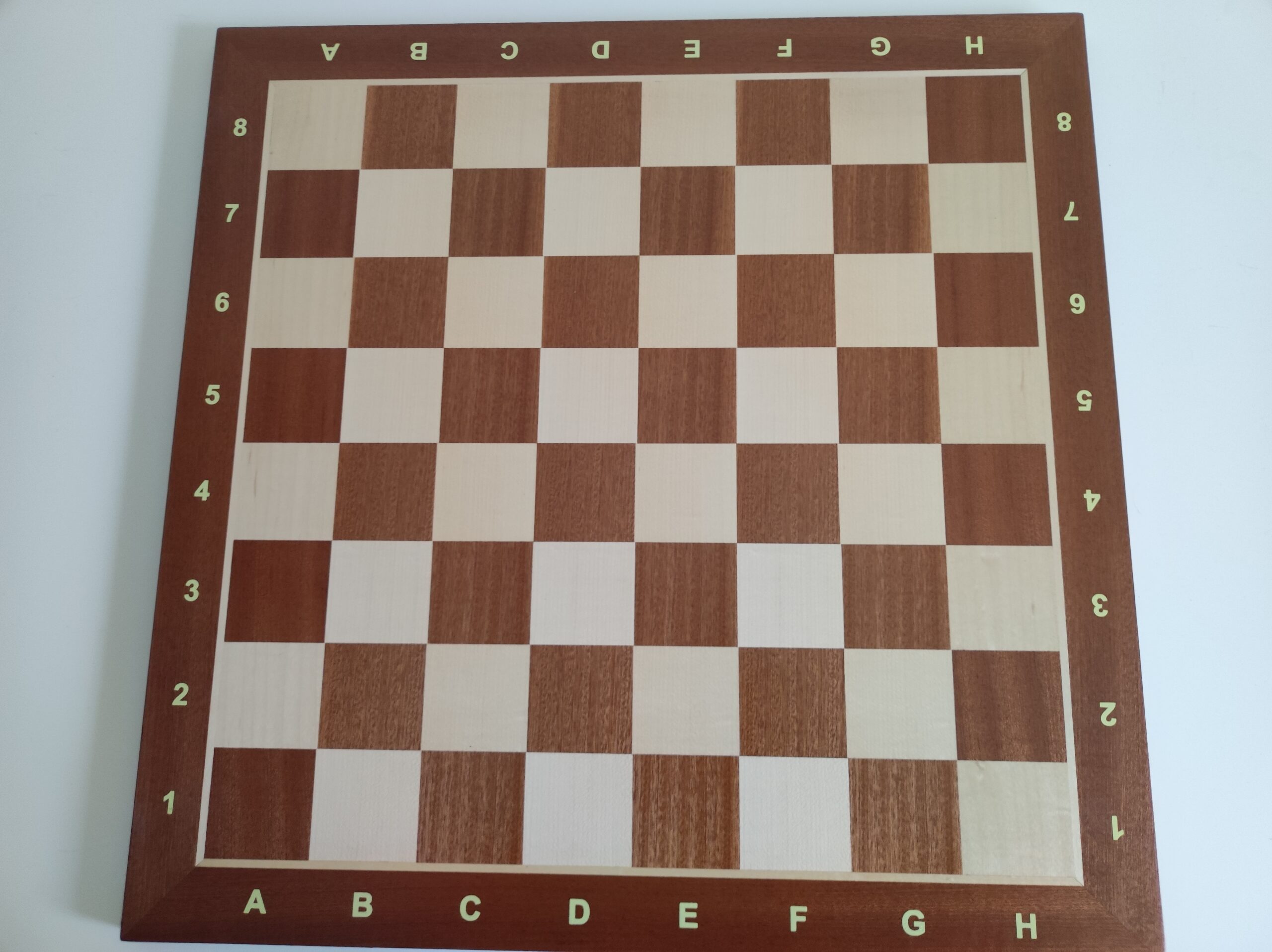 Tablero madera caoba y arce de 52cm con coordenadas - Imagen 3