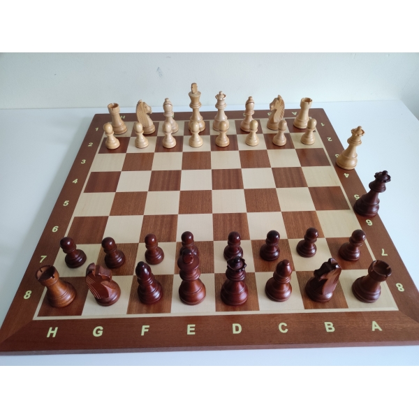 Conjunto Europeas Staunton 5 con tablero caoba con coordenadas - Imagen 3